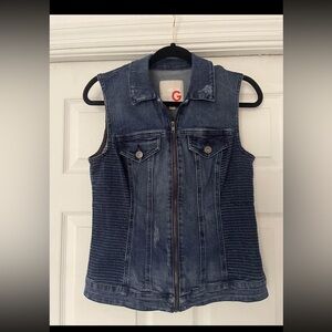 Hermosa Chaqueta Guess